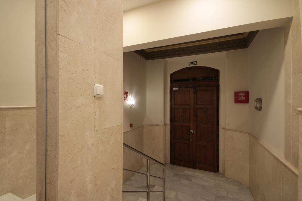 Suites Gran Via Capilla Real Granada Exterior foto
